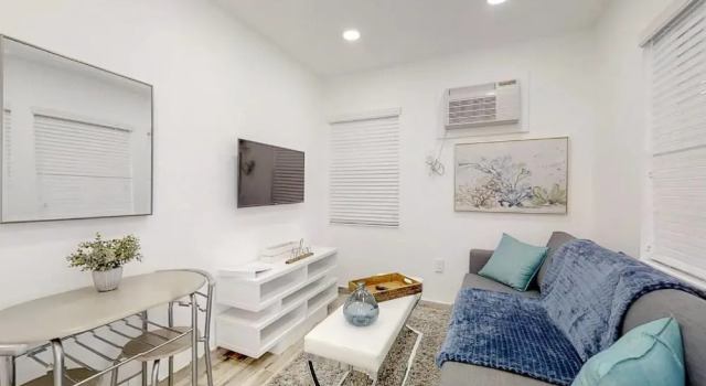 Chick & Fashionable 1 Bedroom Apt Beach Unit # 4, Rezerwuj Hotel Hollywood Panhandle Florida