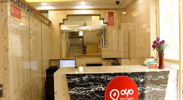 OYO 1058 Hotel Royal Garden, Rezervovat Hotel Kalkata 