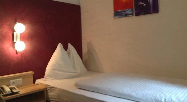 Номер Standard Hotel zum Toni