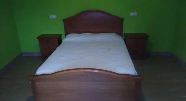 Albergue Santa Lucia de Olveiroa, Buchen Sie Hotel Hotels in Galicien mit Parkplatz, Parkplätze