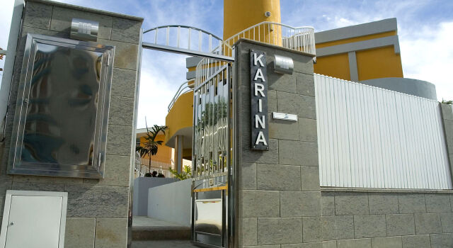 Apartamentos Karina