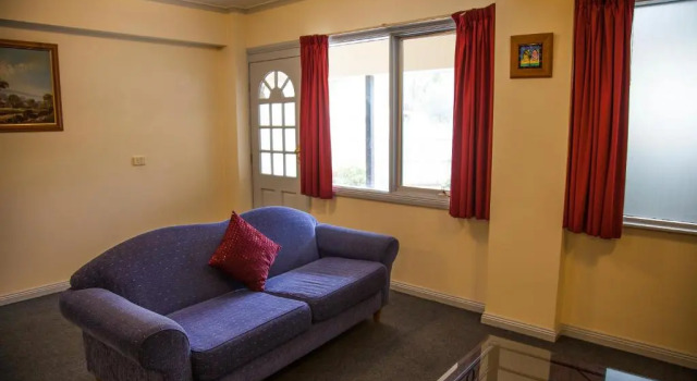 Апартаменты Cherry Lane Apartments