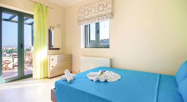 Uranus Stone Villa, Rezerwuj Willa Hotele 4-gwiazdkowe w Almirida, 4*