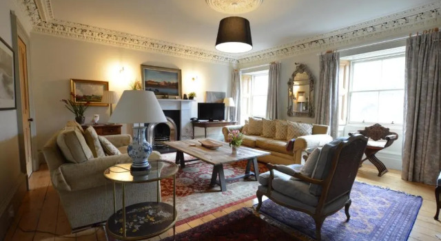 Апартаменты Royal Mile Elegance - Space & Luxury