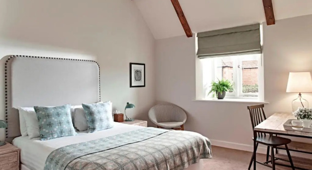 Номер Standard Farncombe Estate
