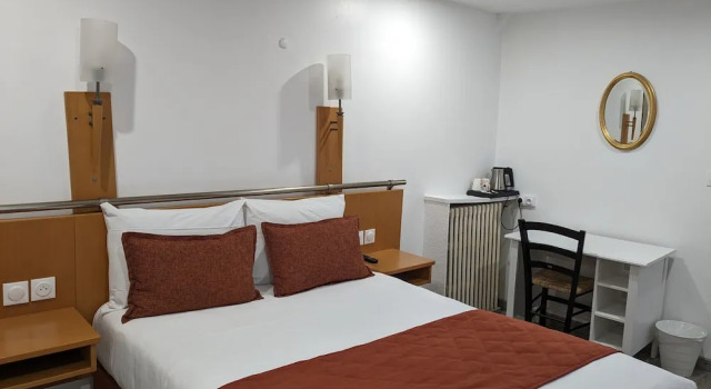 Двухместный номер Comfort Hotel Morand