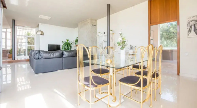 Вилла Luxury Beachfront Villa in Tarragona TH 63