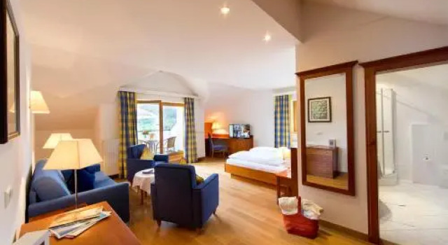 Hotel Zinnkrügl, Забронировать Отель Отели Зальцбурга 4 звезды, 4*