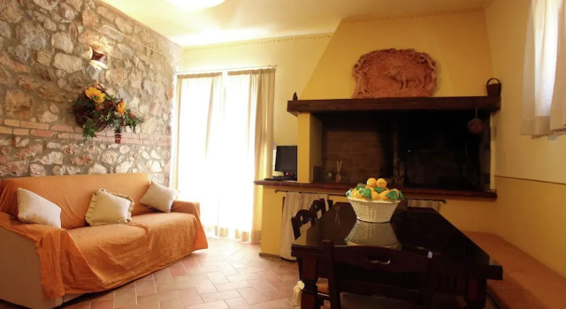 Cozy Holiday Villa in Grosseto With Swimming Pool, Book Villa Villaer i Grosseto, Villa