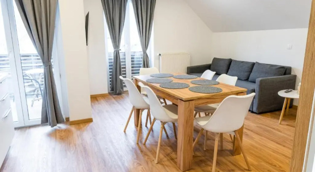Apartments Skok with rafting and free parking, Prenota Appartamento Hotel a Kanin con parcheggio, Parcheggio