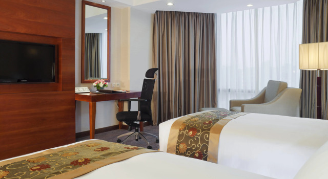 Двухместный номер Premier Sheraton Hanoi West