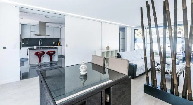 Villa Lilac, Book Villa Hoteller i Charneca med pool, Swimmingpool