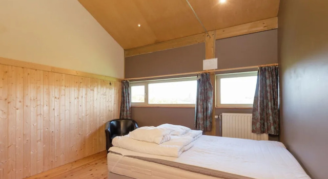 Modern Holiday Home in Waimes With Swimming Pool, Rezervovat Hotel Hotely v Lutych s parkováním, Parkování