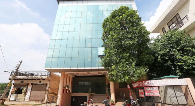 OYO 18931 Flagship Azad Square Medanta, Забронировать Отель Гургаон Gurgaon Region, рядом с Apollo Tyres Ltd