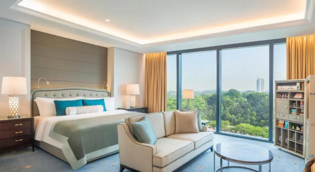 Двухместный номер Standard The St. Regis Kuala Lumpur