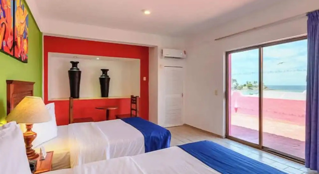 Четырёхместный номер Standard Decameron Los Cocos Guayabitos, Ramada All-Inclusive Resort