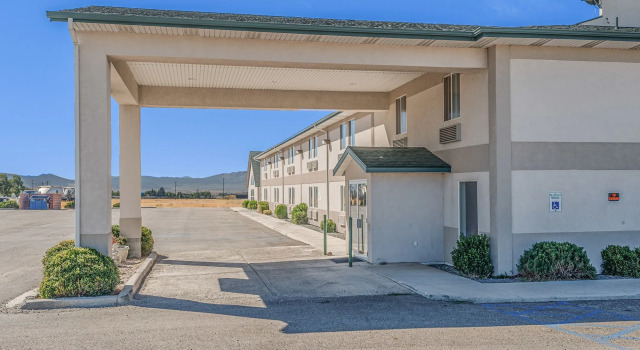 Motel 6 Beaver, UT