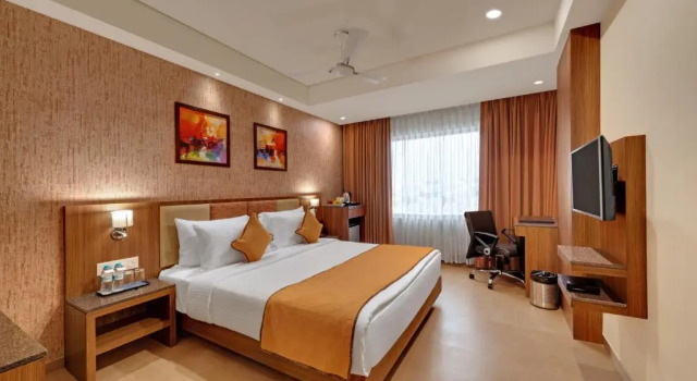 Люкс Anaya Beacon Hotel, Jamnagar