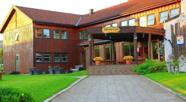 Lillehammer Turistsenter Camping, Rezervasyon Kamp Alanı Oppland kamp ve glamping, Kamp Alanı