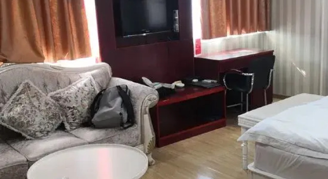 Junrun Hotel, Rezervasyon Otel Guangdong otoparklı oteller, Otopark