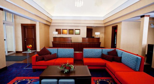 Residence Inn Auburn, Varaa Hotelli Hotellit New England uima-altaalla, Uima-allas