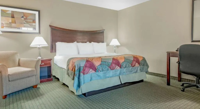 Номер Baymont by Wyndham Wichita Falls