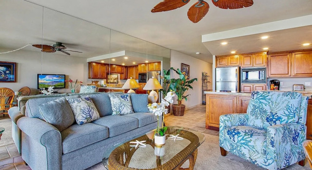 Kaleialoha 106 Ocean Front 1bd/1ba 1 Bedroom Condo by RedAwning, Забронировать Апартаменты/квартира Отели West Maui с парковкой, Парковка