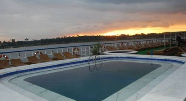 Lady Daiana Nile Cruise Hotel, Rezervovat Hotel Maadi 