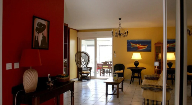 House With 2 Bedrooms in Biscarrosse, With Enclosed Garden and Wifi -