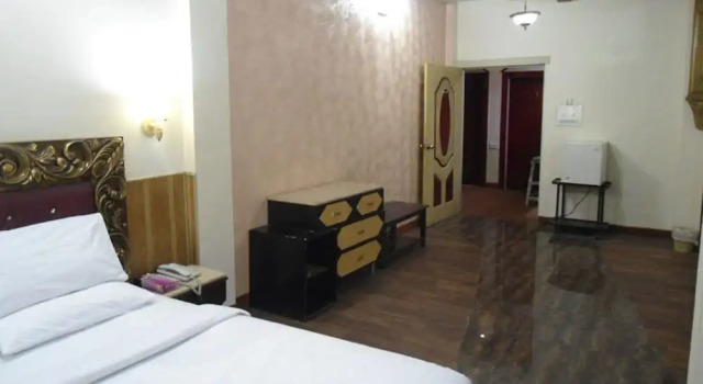 Hotel Mayfair, Réserver Hôtel Gulberg Lahore, près de Gaddafi Stadium