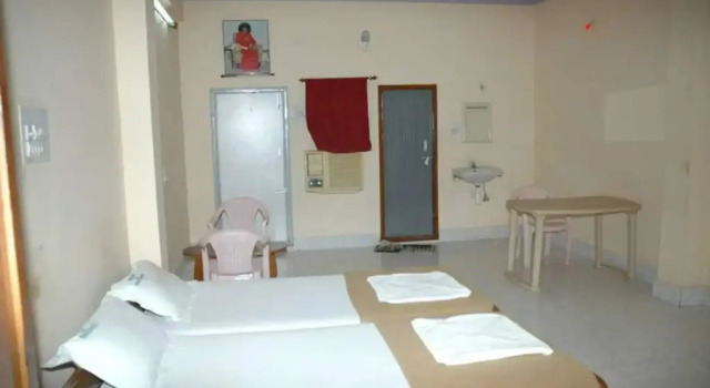 Hotel Sai Brundavan, Rezervovat Hotel Hotely v Andhra Pradesh s parkováním, Parkování