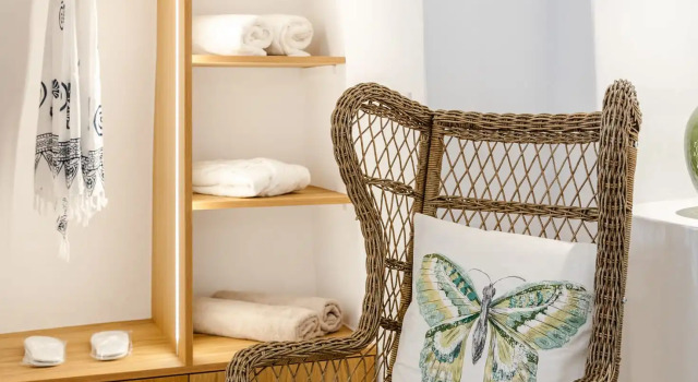 Люкс с видом на горы Oia Mare Villas