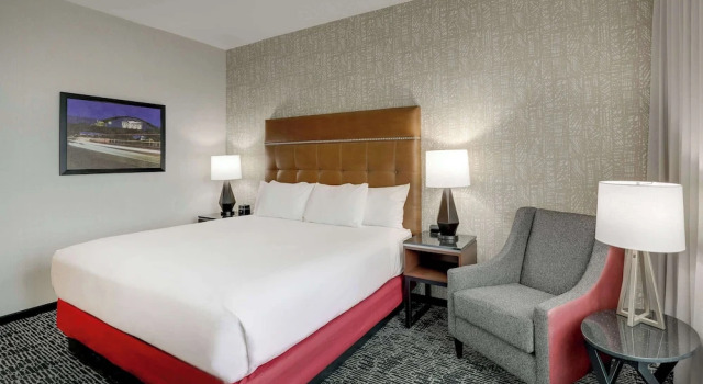 Номер Standard Drury Plaza Hotel Cincinnati Florence