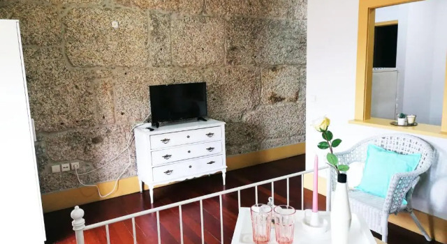 Студия 4-As Center Apartments