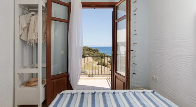 Apiliotis Sunrise Beach Villa