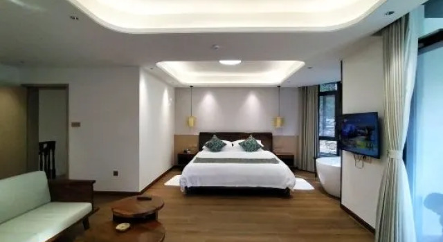Люкс Utop Primeval Forest Resorts