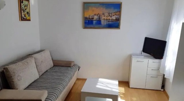 Apartments Pero, Забронировать Апартаменты/квартира Отели Дубровника с парковкой, рядом с Пляж Мандрач, Парковка