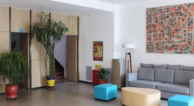 Hanting Zhangjiakou Zhengbei, Book Hotel Zhangjiakou Hebei