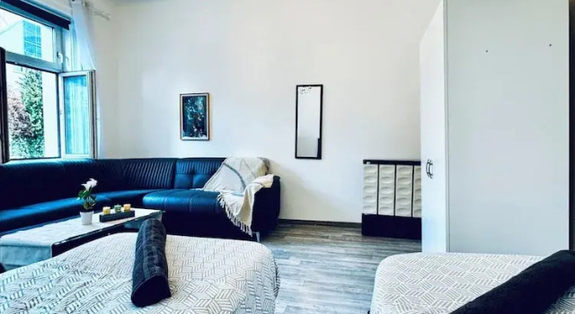 Peaceful 2BR Stay Well Connected, Book Hotel Klosterneuburg 