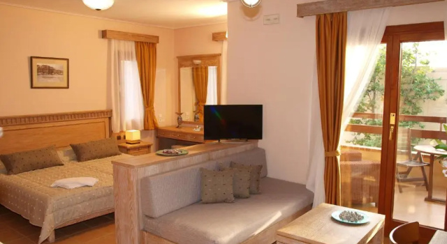 Студия Mylos Hotel Apartments