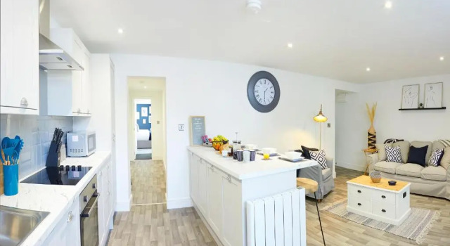 THE HIDEAWAY @ EMPIRE 39, town centre location, close to train station- Yorkshire Coast Holiday Lets., Varaa Huoneisto Asunnot kohteessa Merseyside, Huoneisto