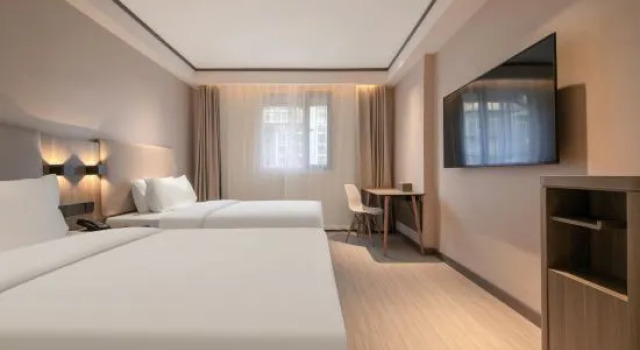 Двухместный люкс Hanting Hotel Wuhan Wansongyuan Wangjiadun East Metro Station