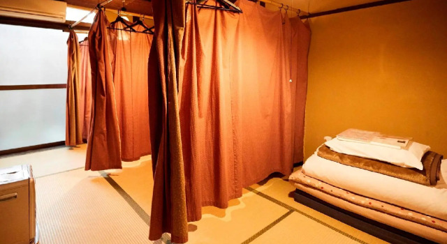Guest House Waraku-An, Забронировать Гостевой дом Отели в центре Киото, в центре, недорого