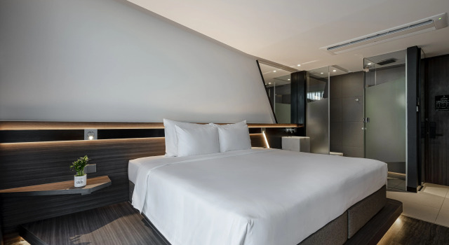 Draco Hotel & Suites