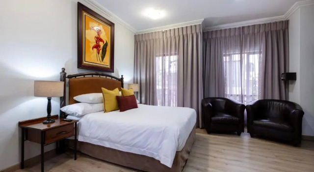 Basdenwood Hotel, Prenota Hotel Hotel a Gauteng con piscina, Piscina