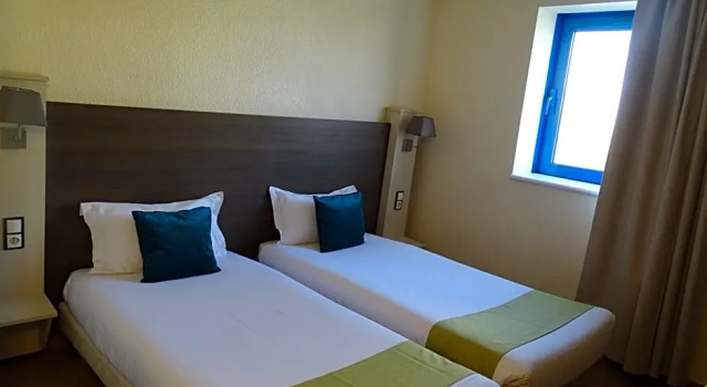 Номер Standard Euro Hôtel Airport Orly Rungis