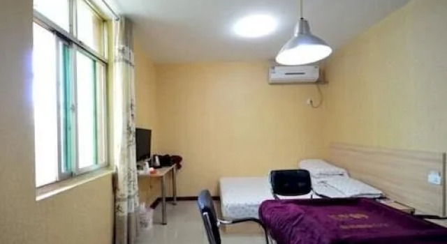 Minghang Hotel