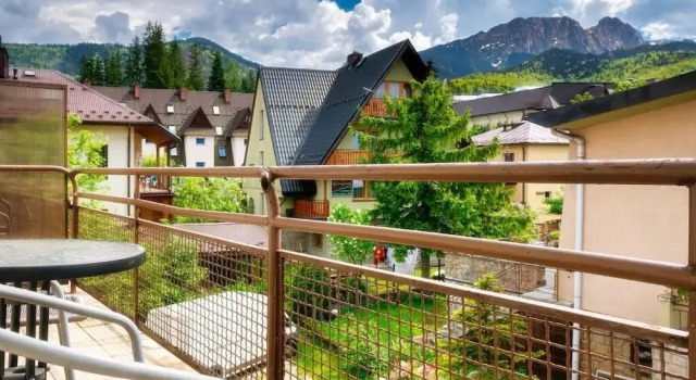 Standard Double room with balcony and with mountain view AMI Zakopane