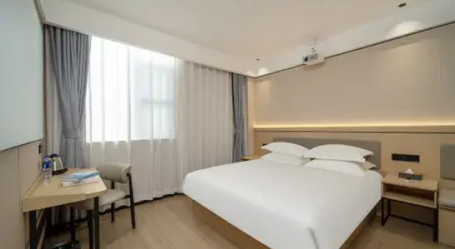 Люкс Jinlun Hotel (Shanghai Hongqiao Railway Station)