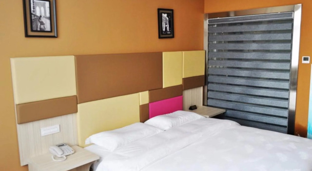 Jun Yi Business Hotel, Boek Hotel Hotels in Shaanxi met parkeren, Parkeren